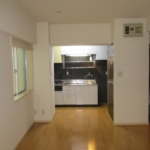 ＬＤＫ１３帖 (居間)