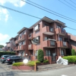 小型犬１匹飼育可マンション♪（敷金２ヶ月）(外観)