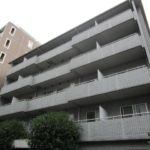 地上５階建て☆小型犬１匹飼育可マンション♪(外観)