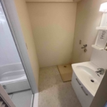 独立洗面台・室内洗濯機置場有り