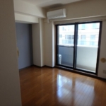 洋室７．３帖 (内装)