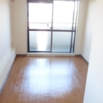 洋室６帖 (内装)