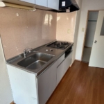 システムキッチン3口ガスコンログリル付き☆ (キッチン) システムキッチン3口ガスコンログリル付き☆ (キッチン)