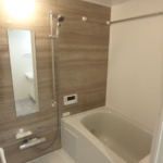 追焚き機能・浴室乾燥機付き (風呂) 追焚き機能・浴室乾燥機付き (風呂)