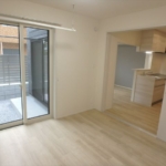 洋室5帖 (居間) 洋室5帖 (居間)