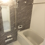 追焚き機能・浴室乾燥機付き (風呂) 追焚き機能・浴室乾燥機付き (風呂)